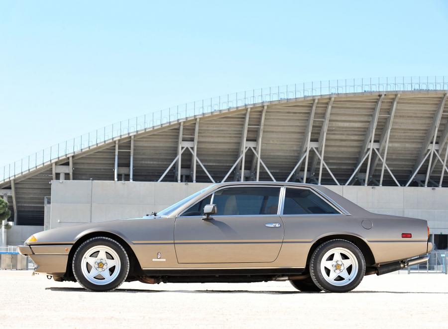 Ferrari 400 GTi 1979 года  (фото 7 из 13)